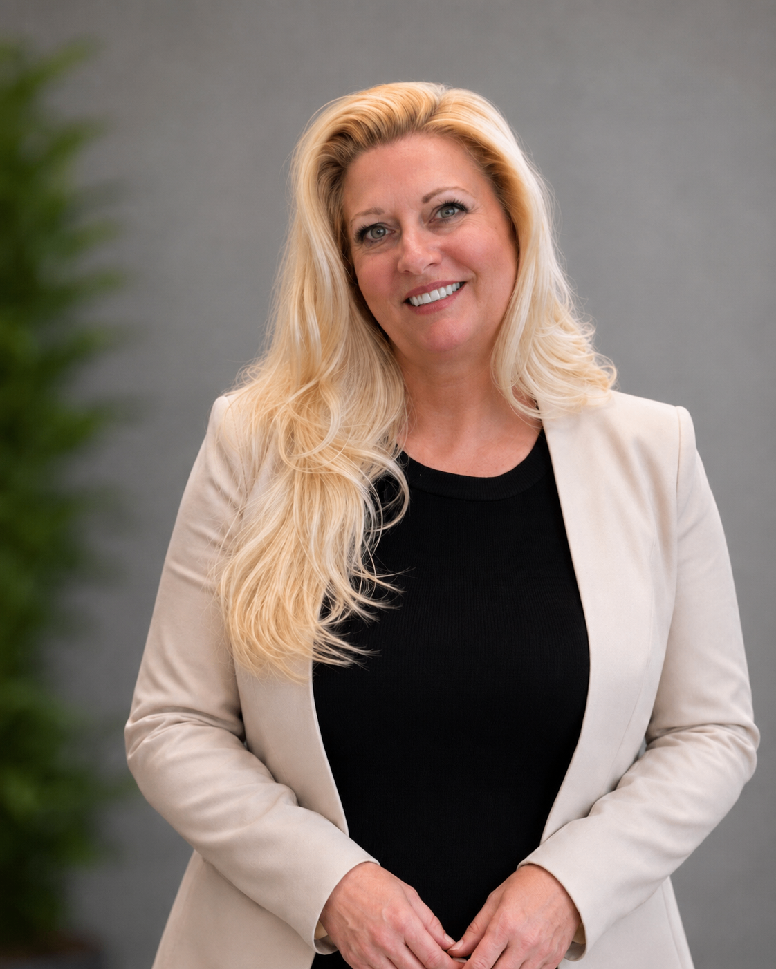 Roben Waire, Event Manager